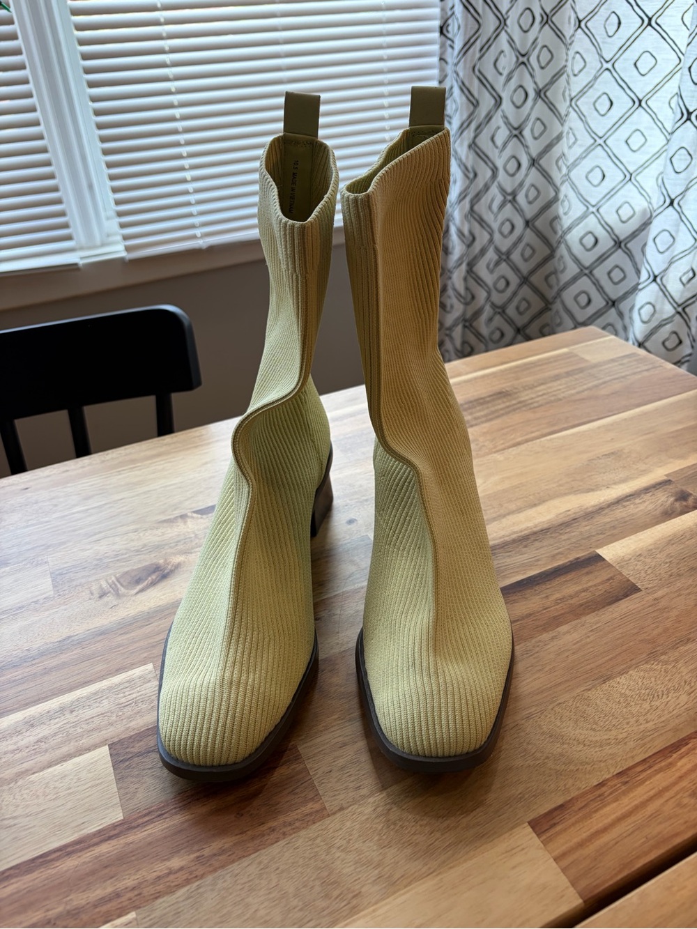 Everlane High Ankle Glove Boot in ReKnit | Size 10.5 Pale Yellow